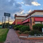 Slice of Infinity: Uno Pizzeria Bets Big on Bottomless Pies