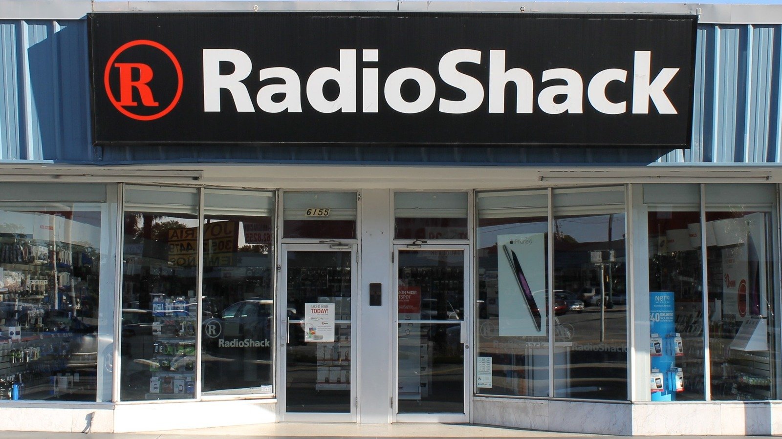 Static and Sentiment: 12 RadioShack Icons That Defined a Generation