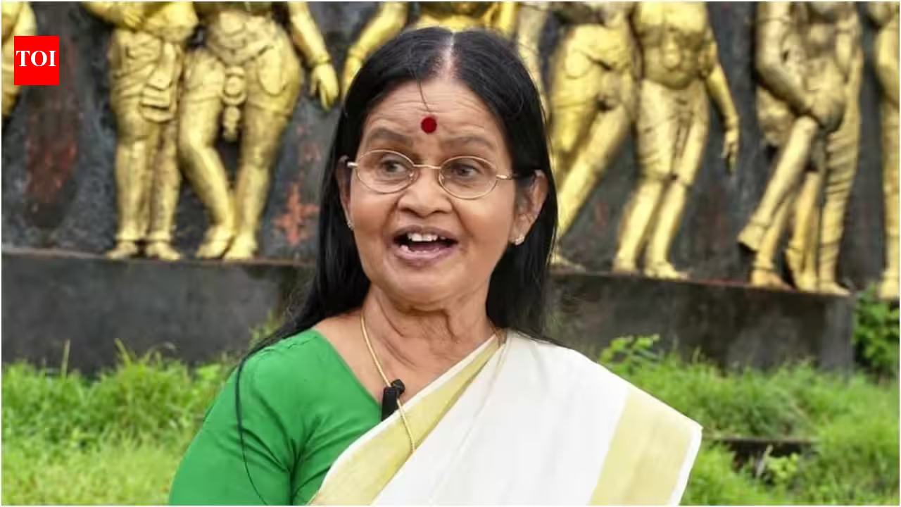 Sudani from Nigeria Star Savithri Sreedharan Dies at 77