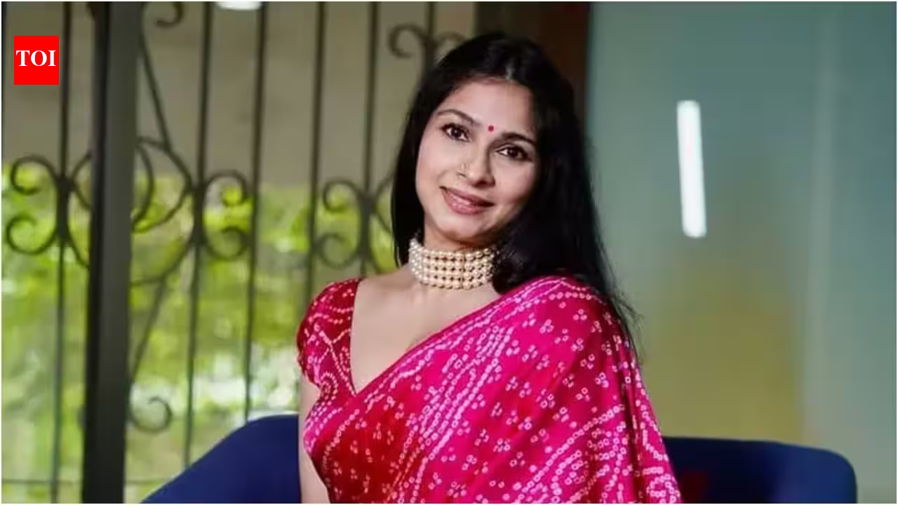 Tanishaa Mukerji Slams Lonavala Power Board as 'Mafia' in SOS to CM Fadnavis