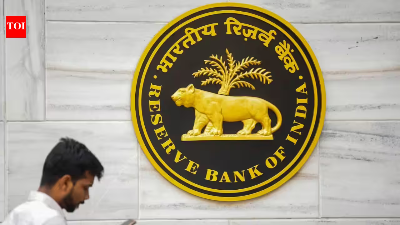 Tech Tangle: RBI Signals Alarm Over Growing Digital Overload in Banking