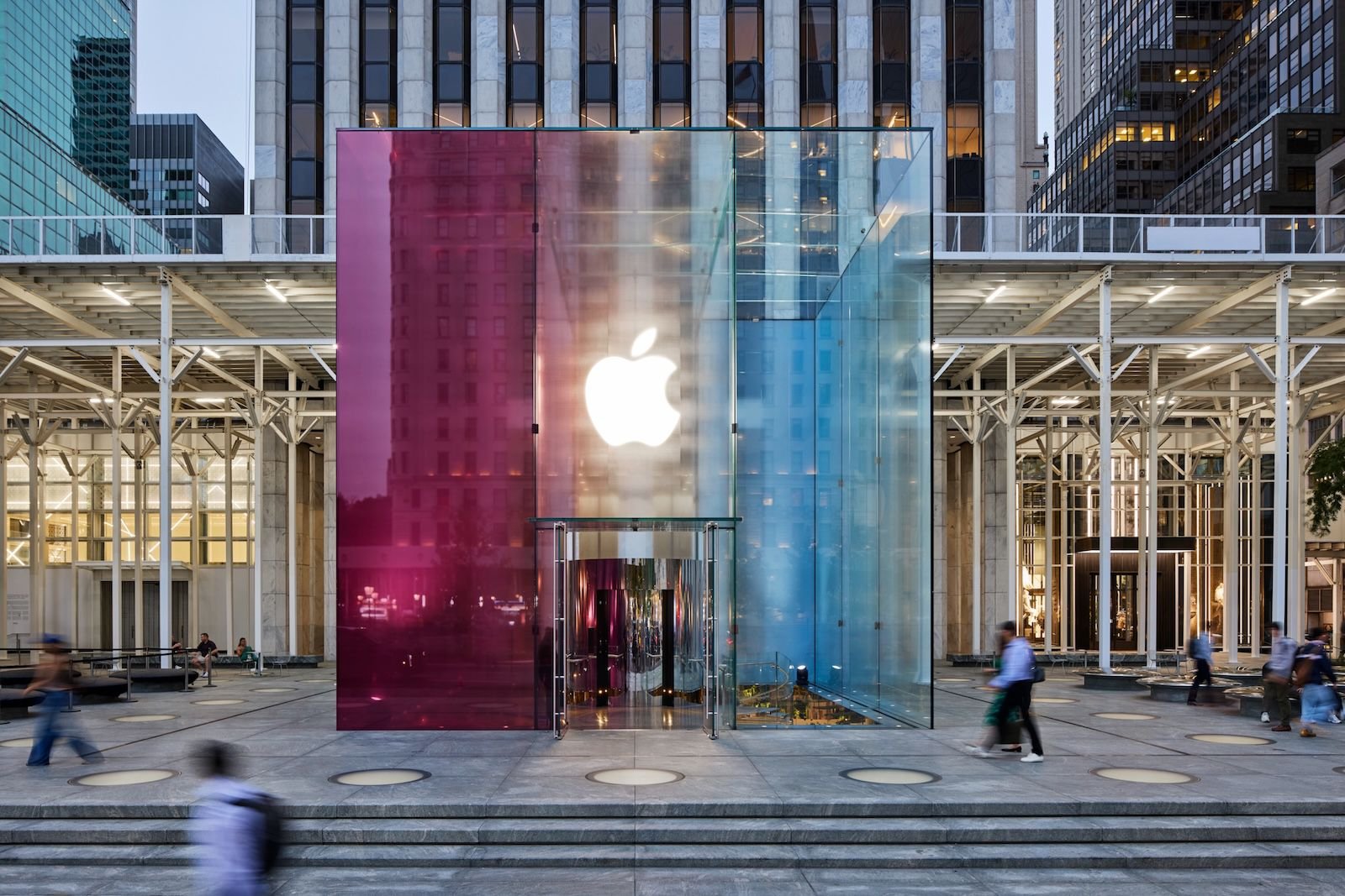 Ternus Breaks Silence: The Clock Starts on iPhone 18 Pro