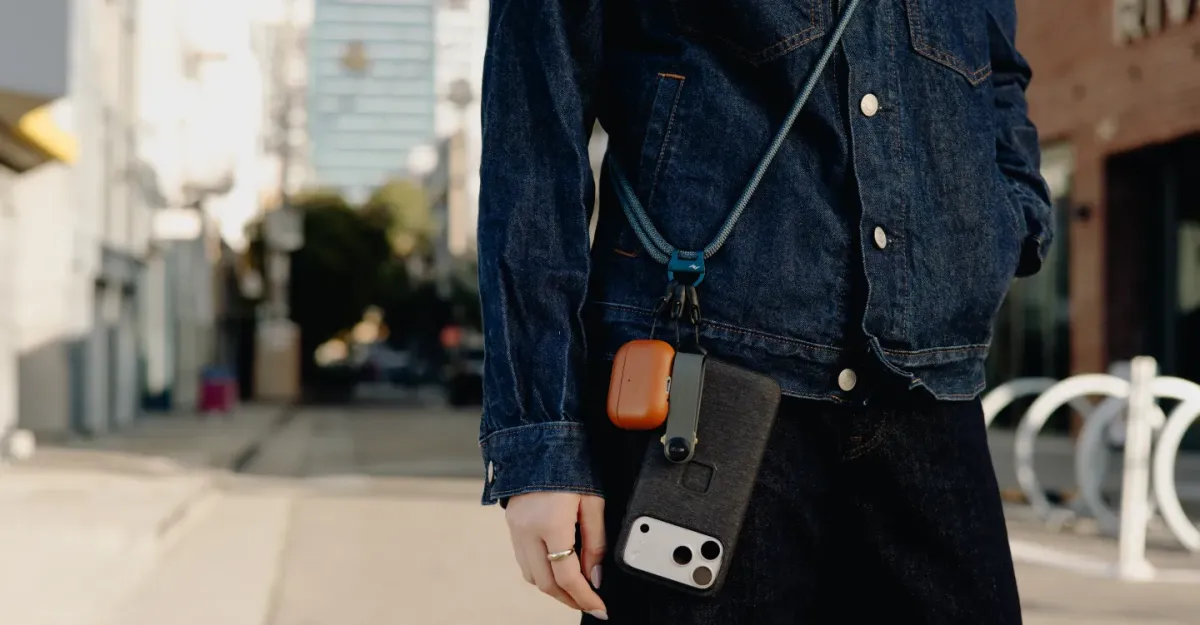 Tethered to the Trend: The High-Stakes Balancing Act of the Crossbody Phone Strap