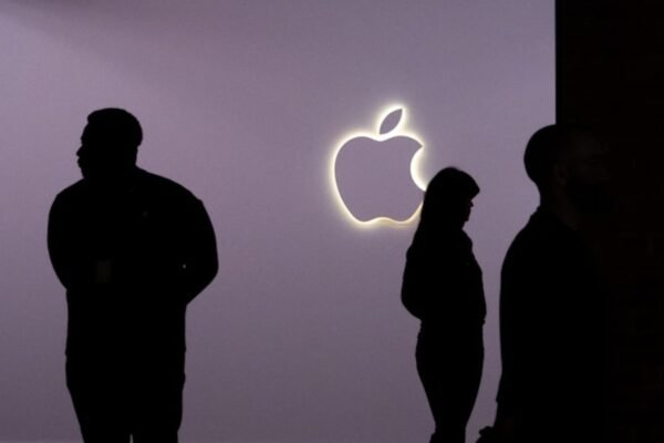 The Billion-Dollar Buffer: Why Apple Keeps Its India Pricing Under Lock and Key