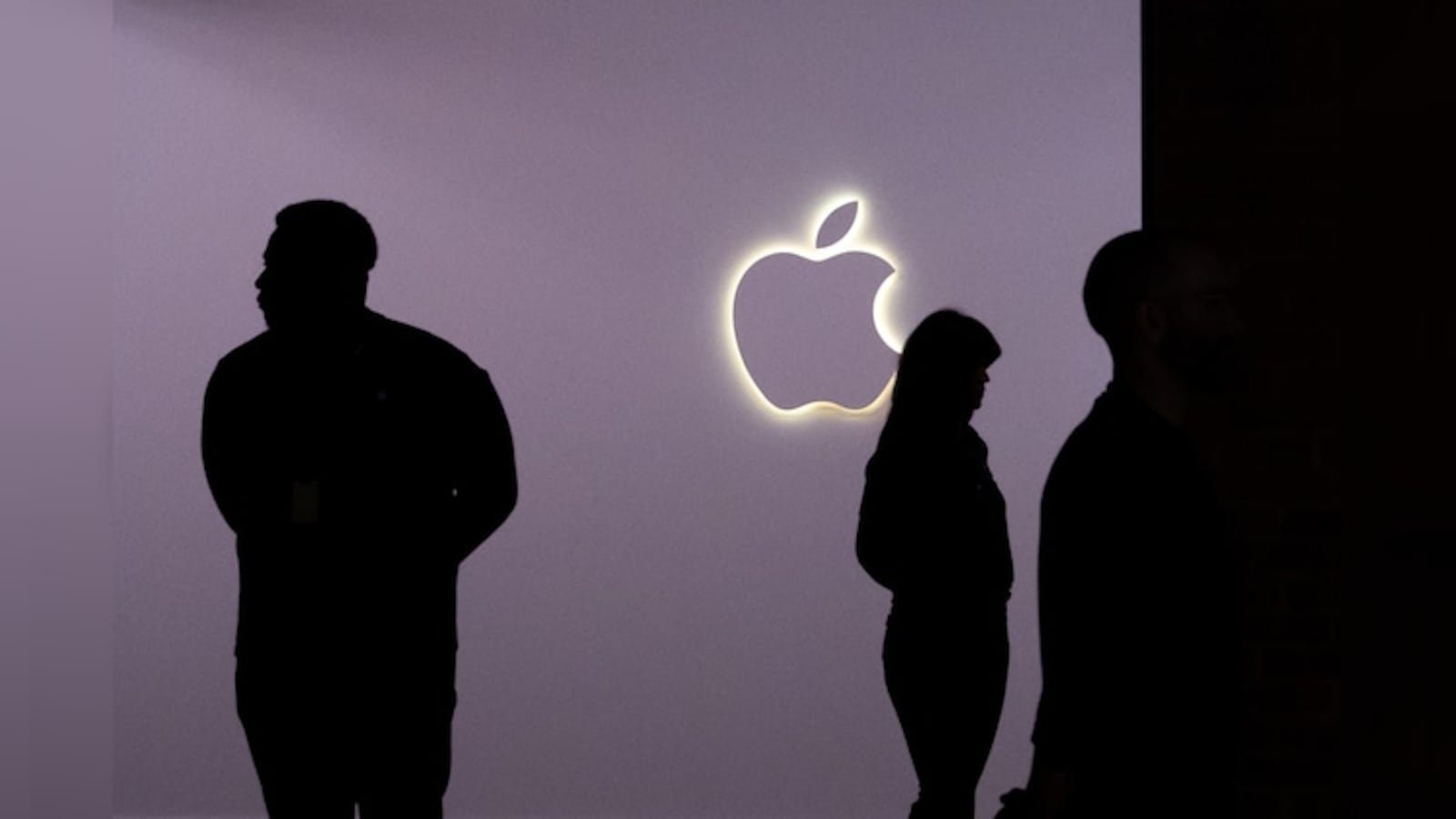 The Billion-Dollar Buffer: Why Apple Keeps Its India Pricing Under Lock and Key