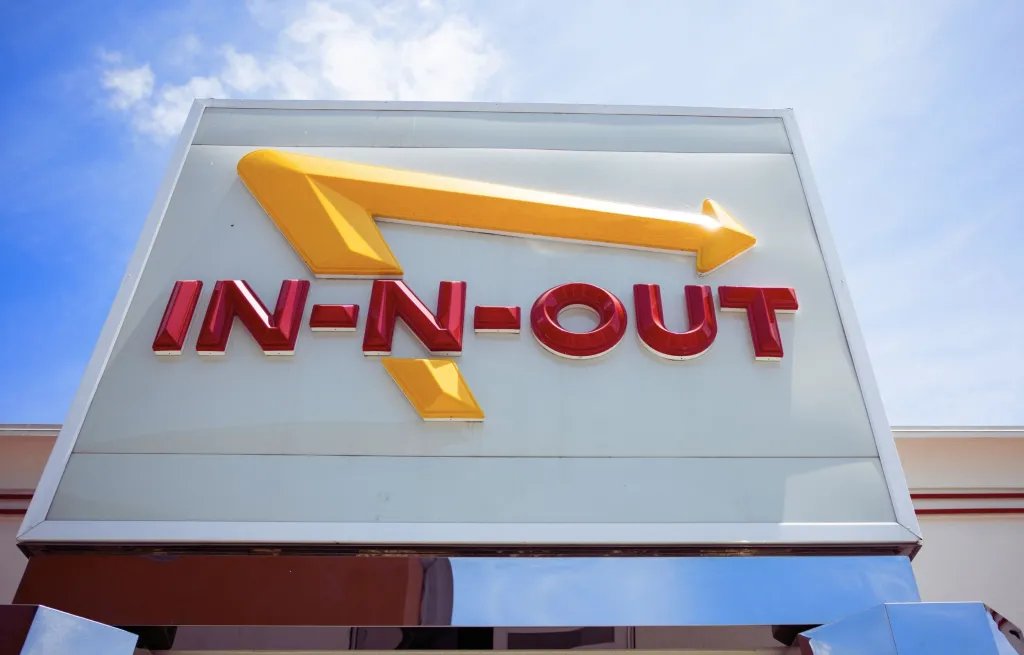 The Burger Joint Paying Its Managers Like Tech CEOs