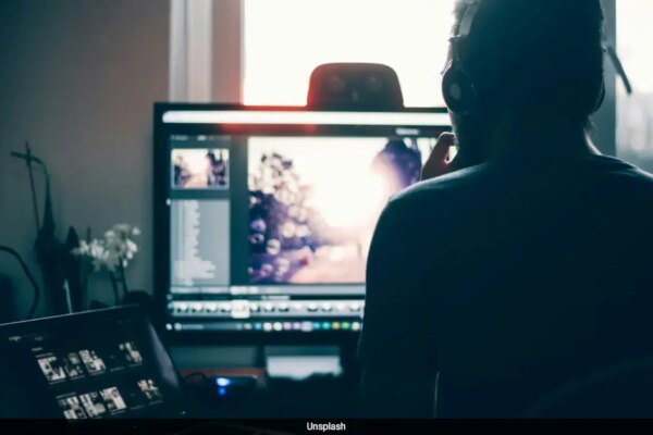The Feast-or-Famine Trap: Mastering the Art of the Freelance Cash Flow