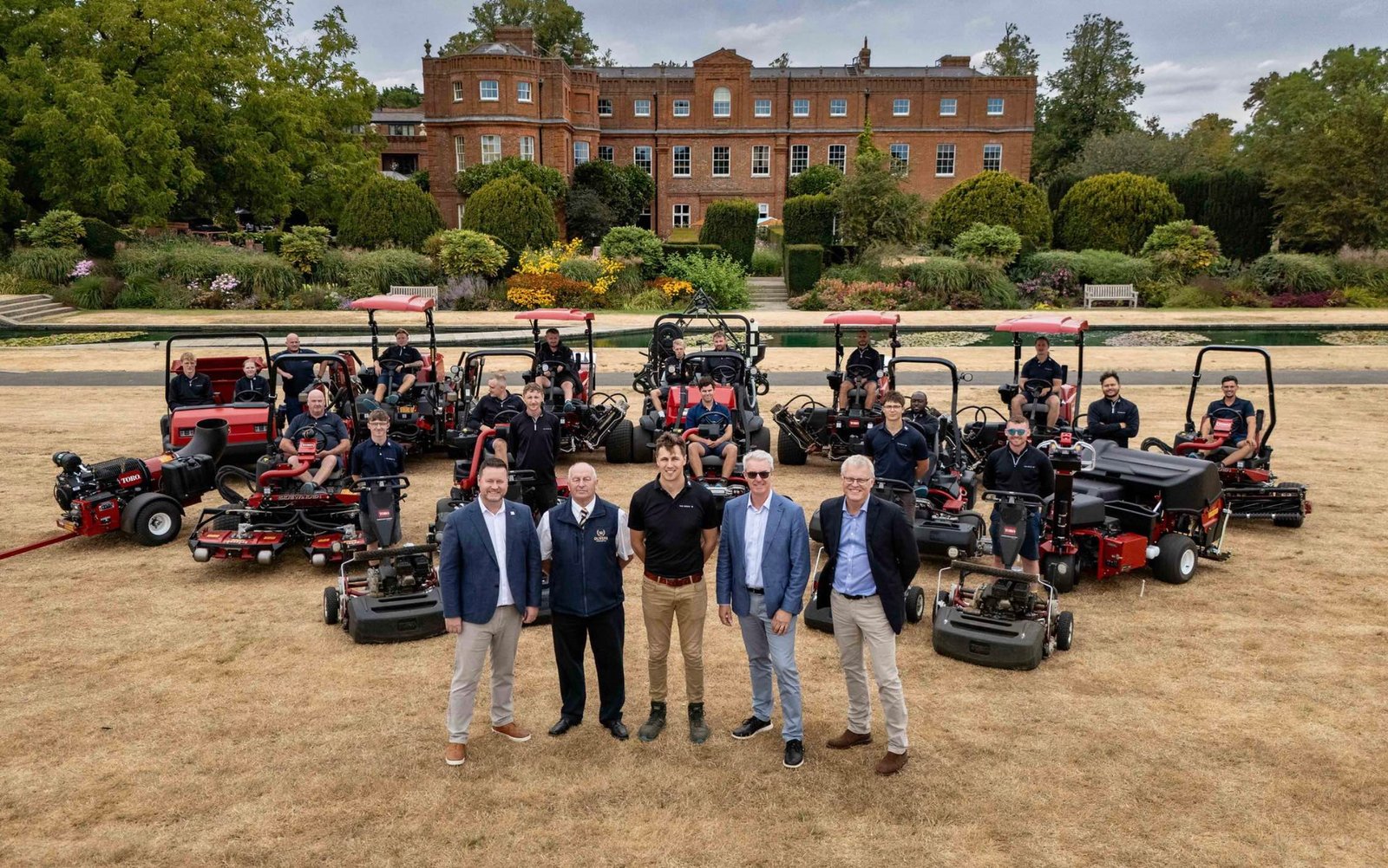 The Grove Inks Landmark 10-Year Turf Partnership with Toro and Reesink UK