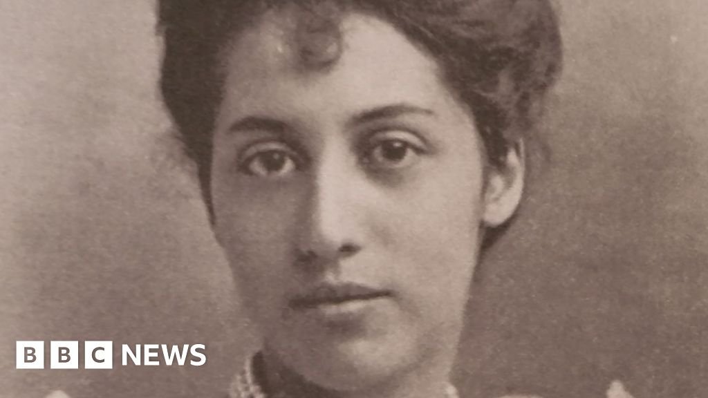The Sari-Clad Rebel: How an Indian Princess Shattered Victorian Silence to Secure the Vote