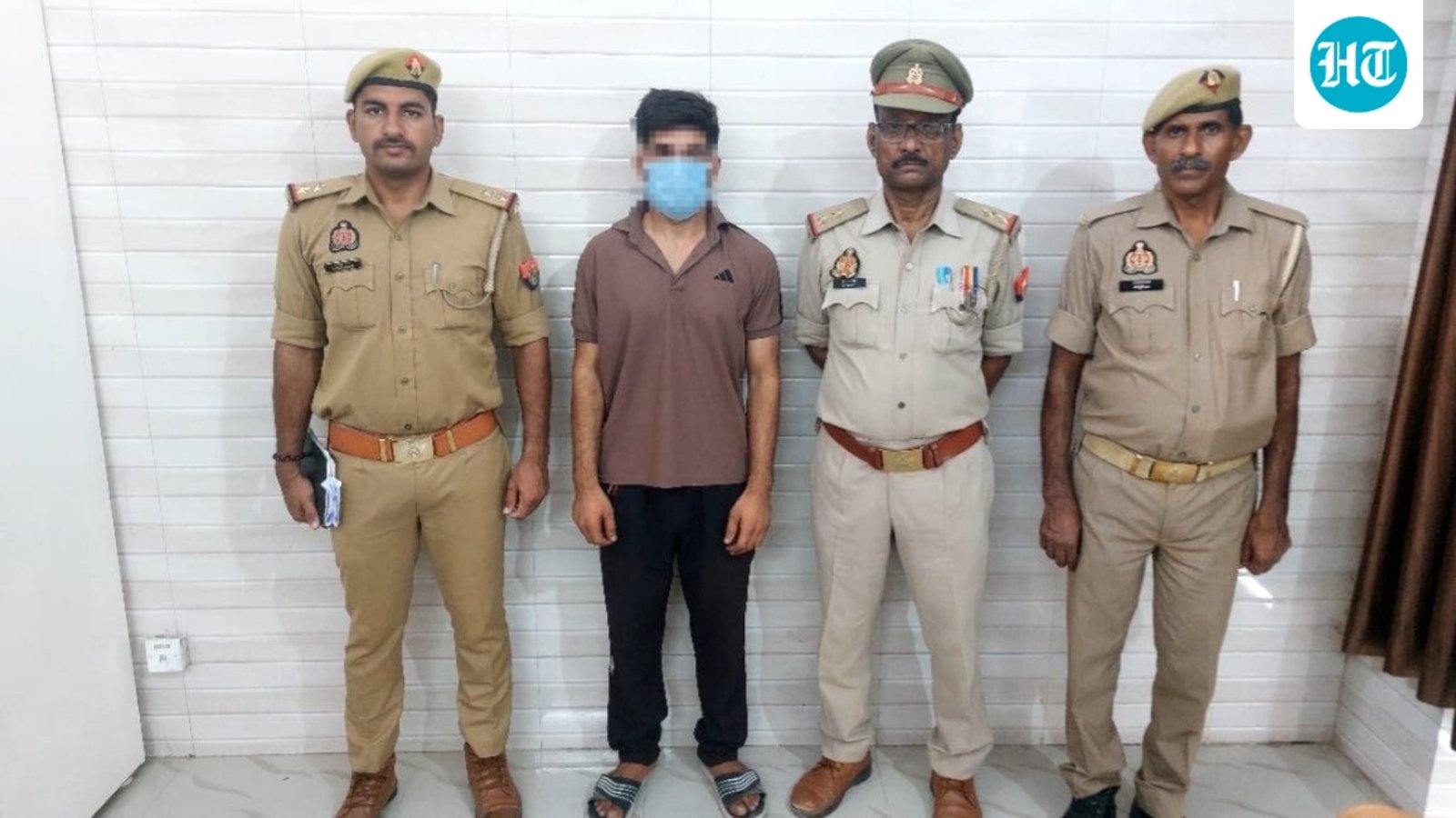 The X-Files Exposed: Agra Police Arrest Con Artist Who Duped Thousands in Elaborate Online Scam