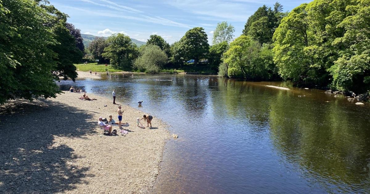 Toxic Tide: Swimmers Warned to Steer Clear of River Wharfe Following Pollution Spillage