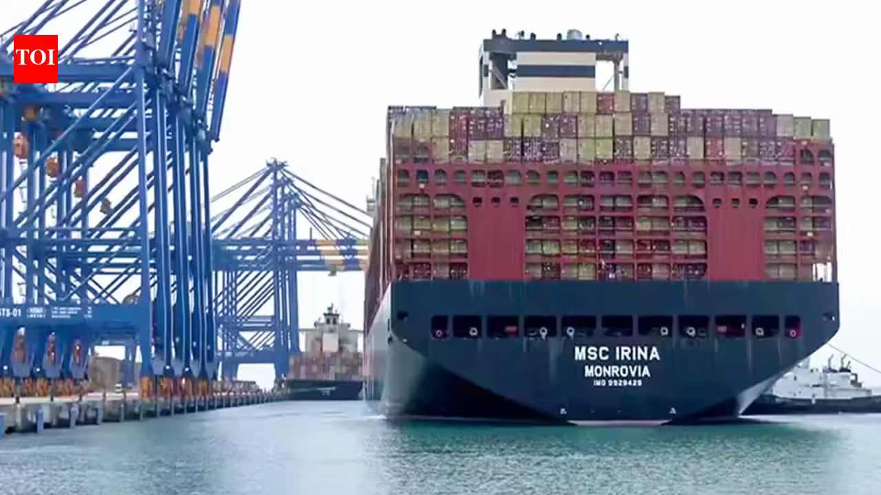 Trade Surge Slashes India’s Deficit to $9.41 Billion as Exports Hit High Gear