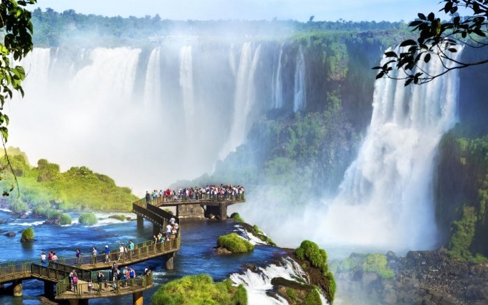 Trade Your Winter Blues for Latin American Hues: Air Canada Unveils New Tropical Gateways