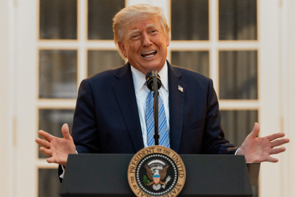 Trump to Force Nationwide Drug Price Overhaul in Landmark Medicaid Expansion