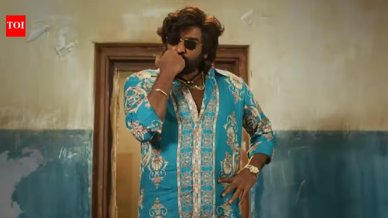 Vijay Sethupathi Unveils Intense Retro Avatar in 'Baththa' Teaser!