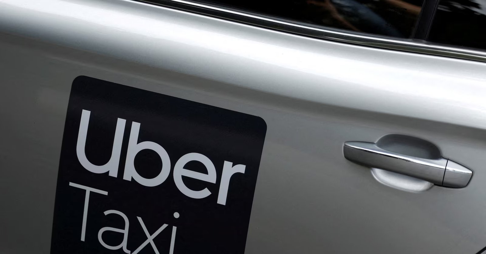 Uber plans 10% workforce cut to trim management layers