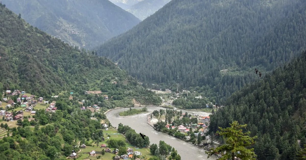 India Ordered to Uphold Pakistan Water Treaty, Curb Kashmir Dam