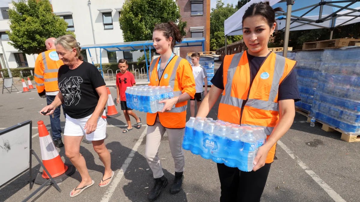 Risk of ‘catastrophic’ event that could leave 1m without water rises