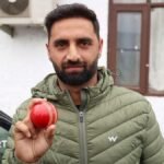 Auqib Nabi: Surrey sign India seamer for three matches