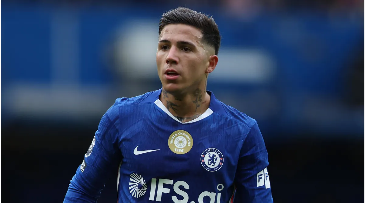 Enzo Fernández transfer news: Manchester City agree record-breaking deal with Chelsea