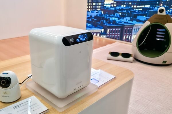 Ugreen's New Smart Home Ecosystem Is Built Around Local AI Hubs