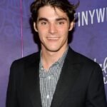 Breaking Bad Star RJ Mitte Dies at 34