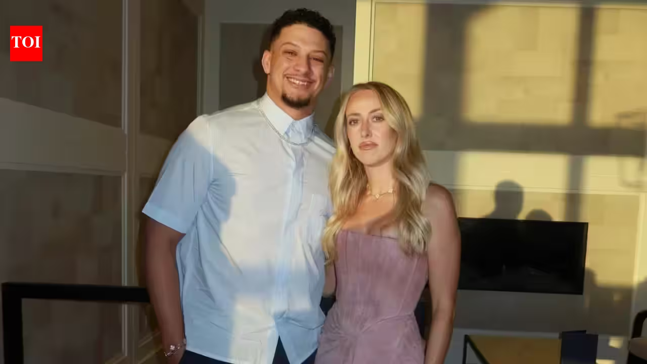 A Mirror Image: Sterling Mahomes Is the Spitting Image of Mom Brittany in Charming New Snap