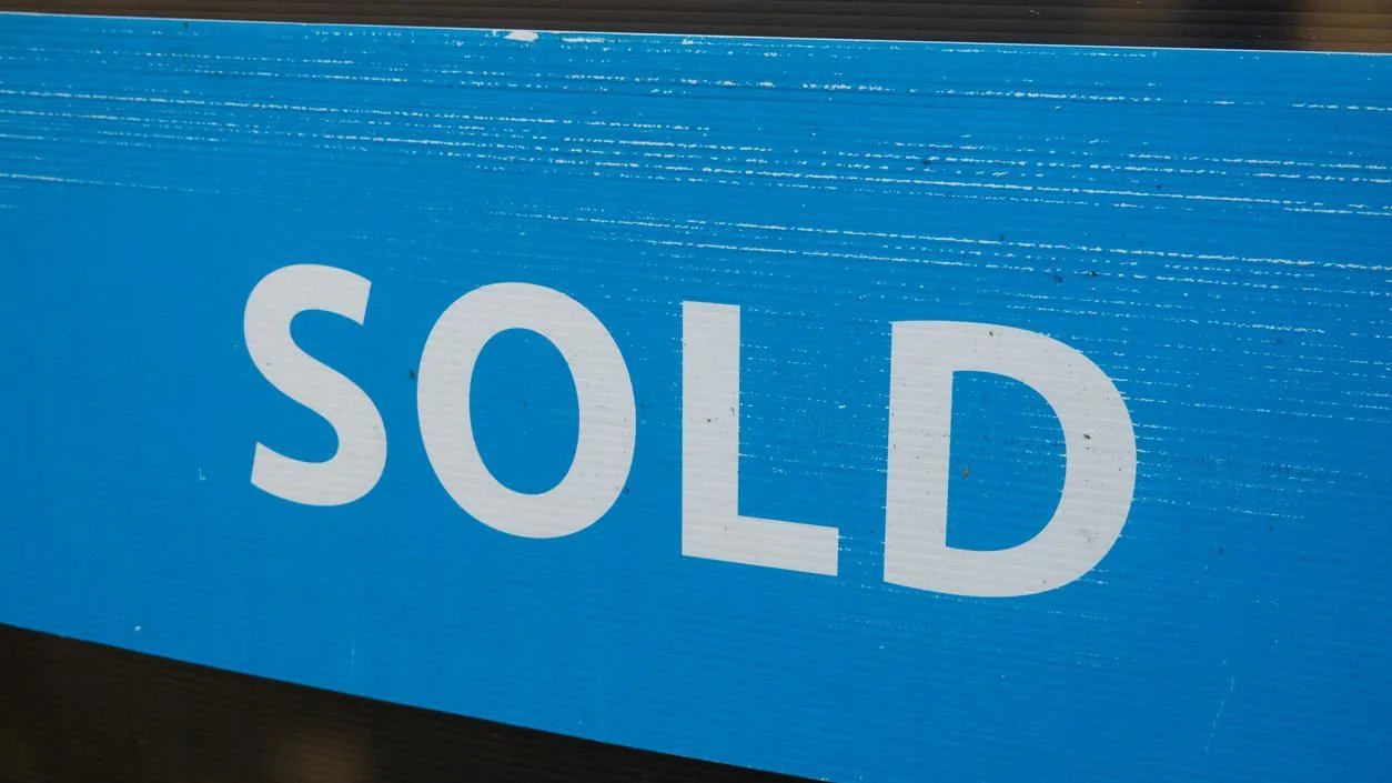 Anderson Retail Hub Changes Hands in $7.14 Million Deal