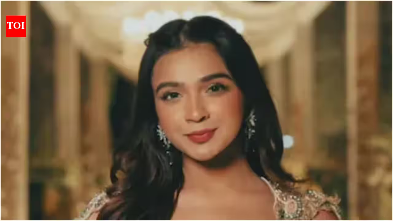 Apoorva Mukhija Breaks Silence on Leaked Kissing Video: 'I Was Completely Unaware the Camera Was Rolling'