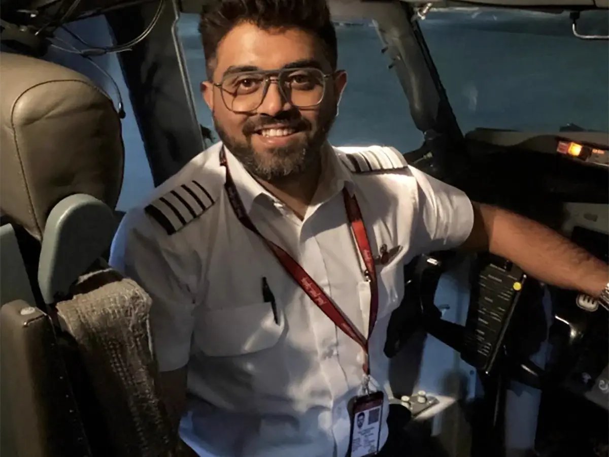 Beyond Borders: How One Pilot’s Heroism Unified a World in Crisis