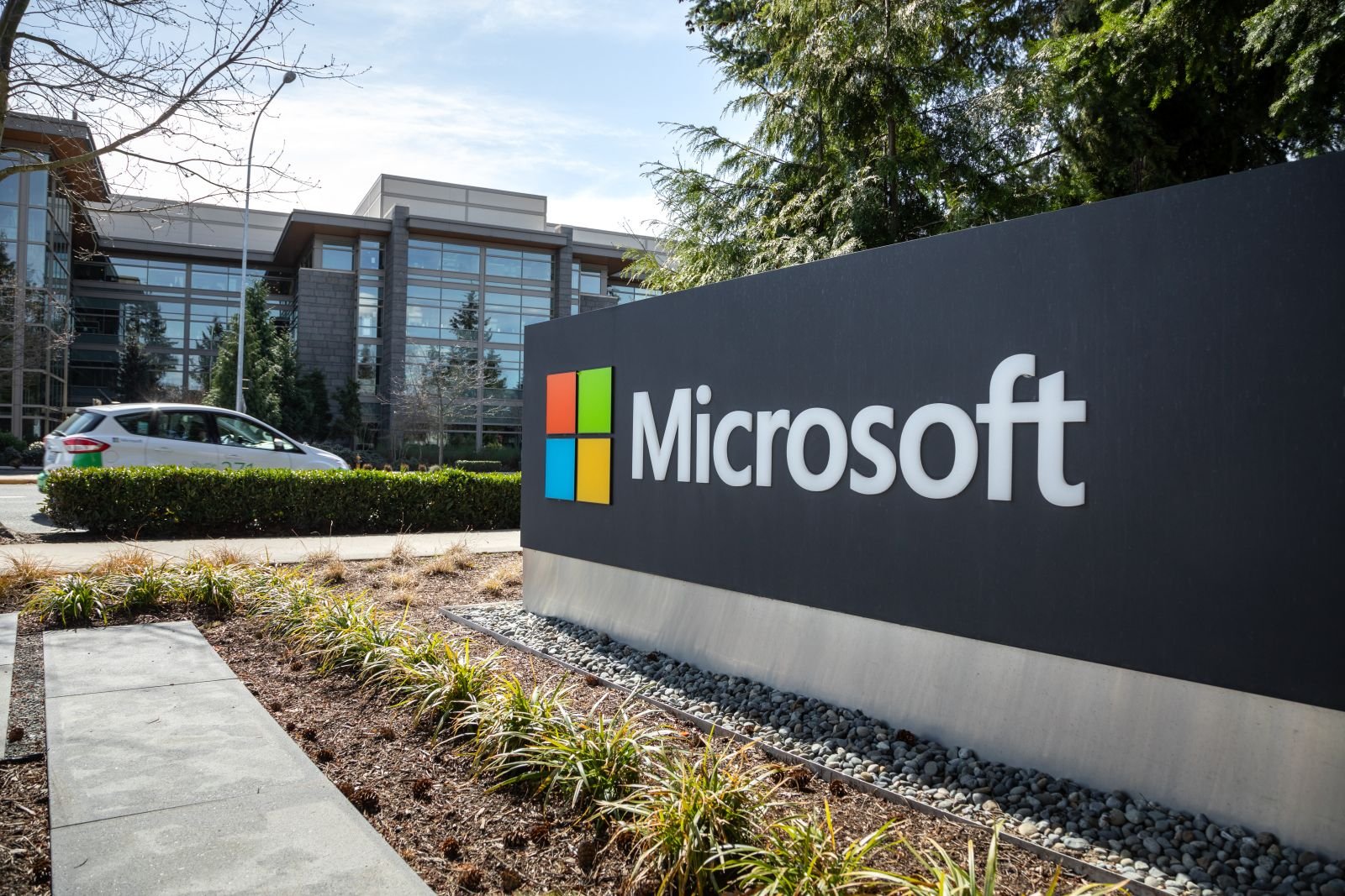Beyond the Chip: Microsoft’s AI Ambitions Outgrow the Surface
