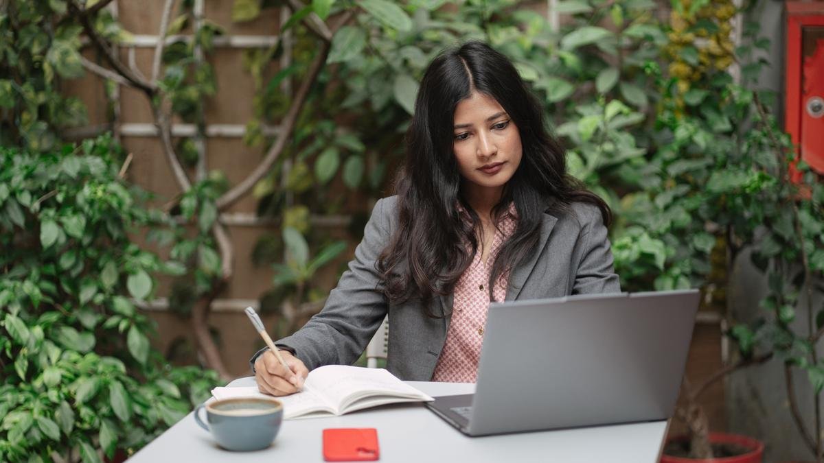Beyond the Prompt: Redefining Academic Integrity in the Age of AI-Powered MBAs