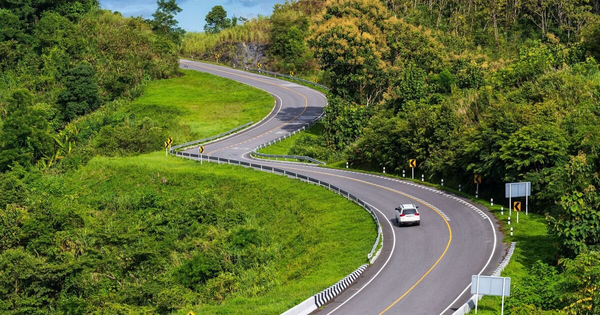 Beyond the UK: 8 Stunning Nations That Master the Left-Hand Lane