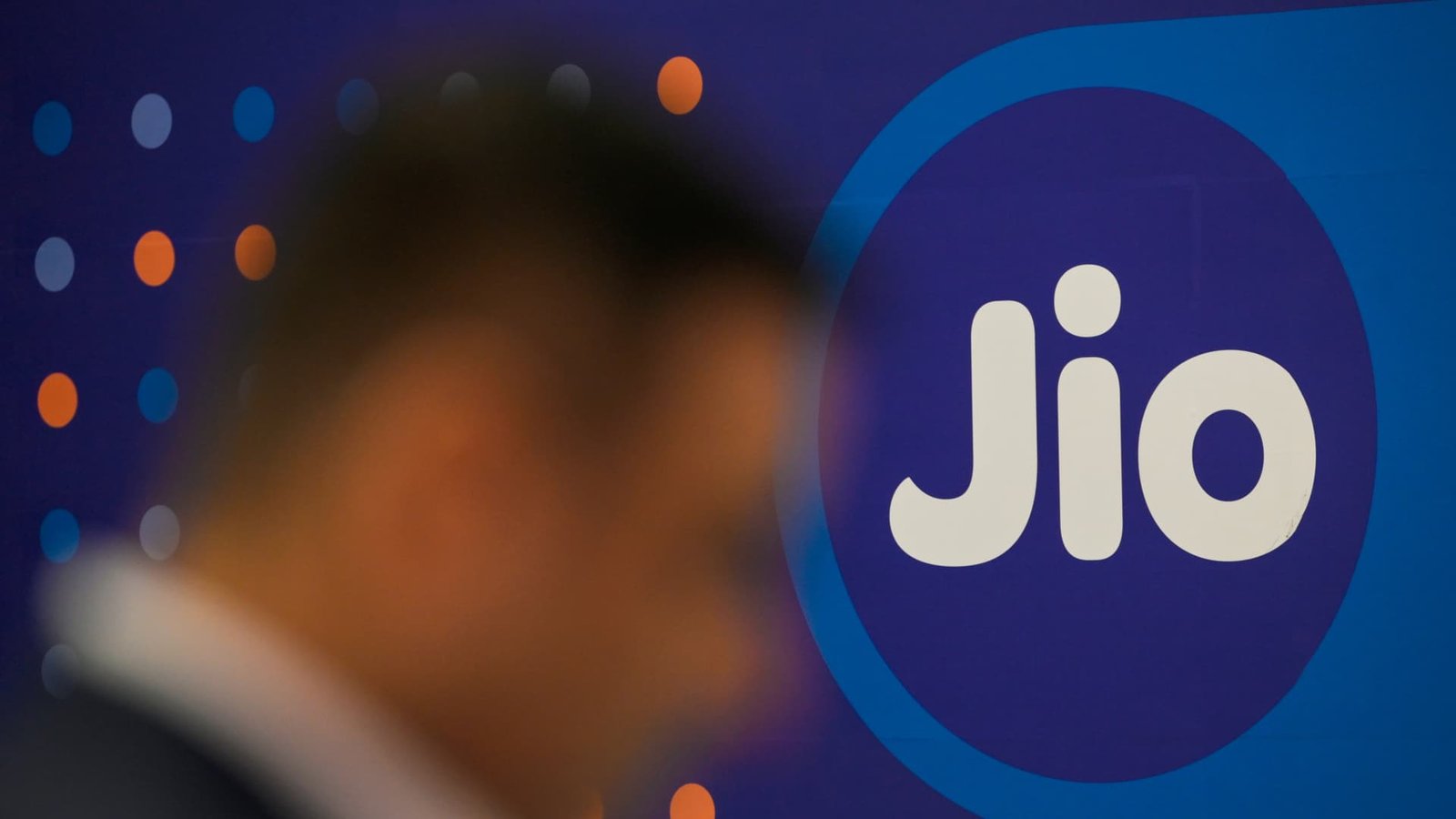 BlackRock and GIC Lead Massive $26 Billion Anchor Feeding Frenzy for Jio IPO