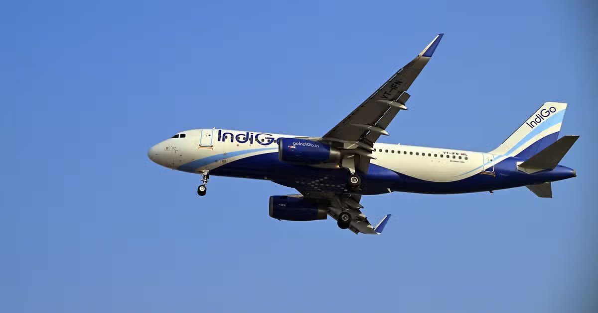Bolt from the Blue: Passenger Jet Makes Miraculous Landing After Mid-Air Lightning Strike