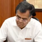 Center Orders Legal Housecleaning: Ministries Directed to Identify Withdrawable Cases