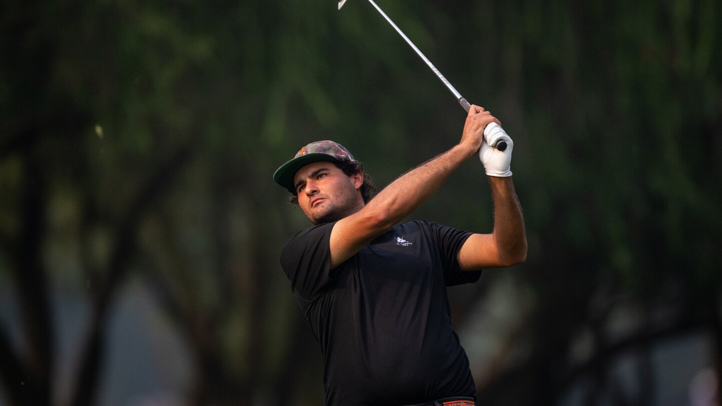 Chacarra Charges Ahead: A 25-Hole Sprint to the DP World India Title