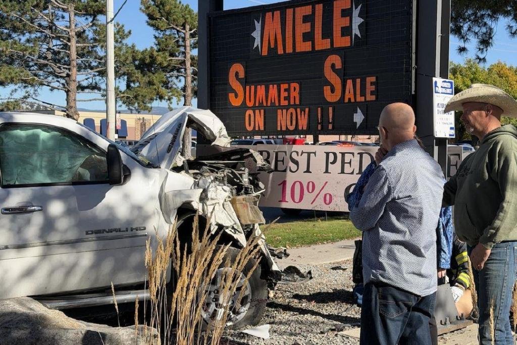 Chaos in Kelowna: Mass Casualty Response Underway Following Major Collision