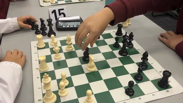 Checkmate by the Sea: A New Generation Takes Command at Record-Breaking Maritime Festival