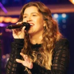 Clashing Over Cuteness: PR Pros Decode Kelly Clarkson’s Viral Toy Store Tiff
