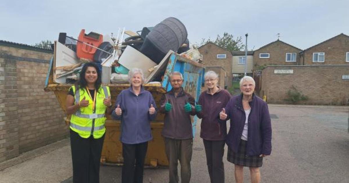 Community Spirit Sweeps the Streets: Councillor Praises Local Cleanup Heroes