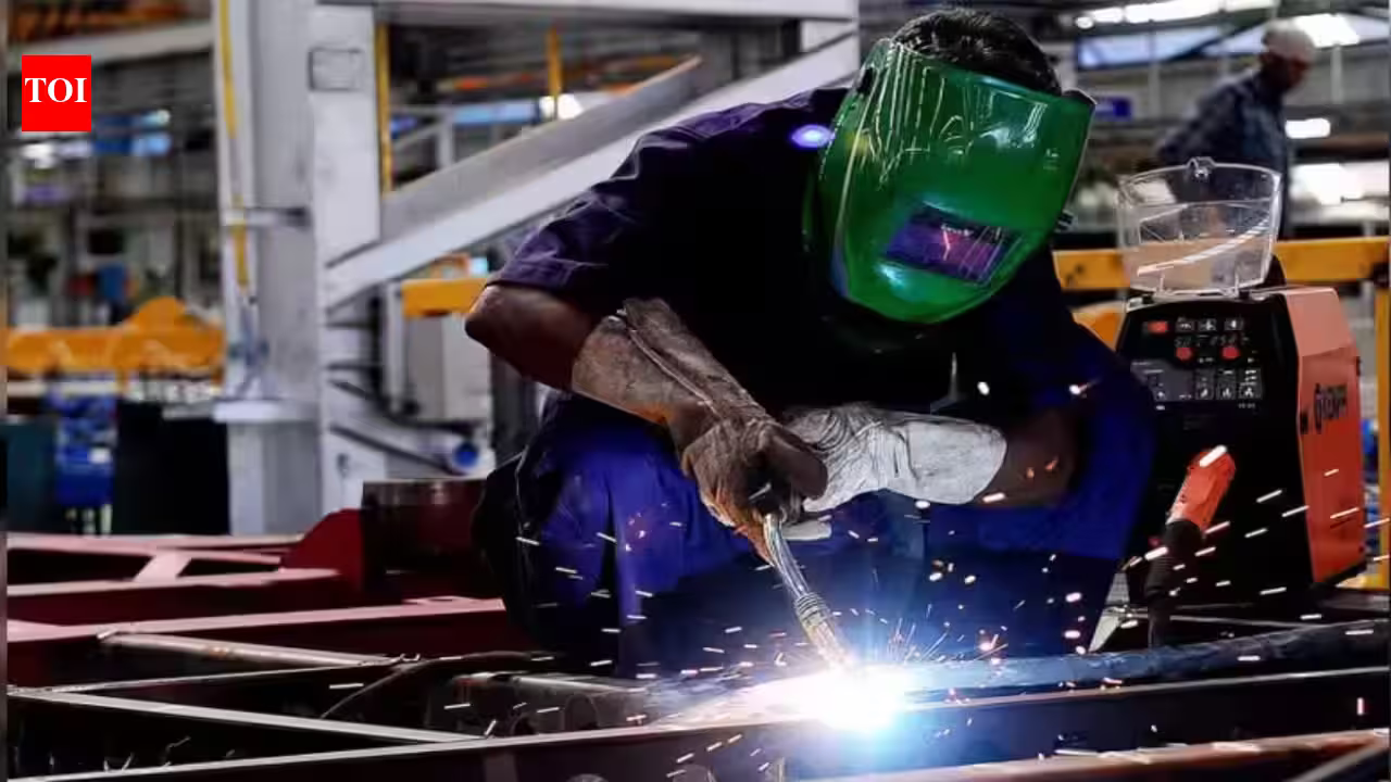 Core Sector Surges to Record 7.9% Peak in New Growth Sprint