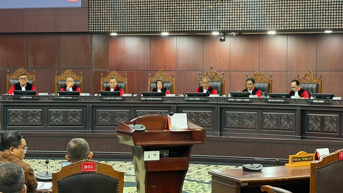 Court Throws Out Gibran Degree Challenge, Shutting Door on Eligibility Dispute
