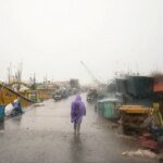 Cyclone Arnab Slams Into Andhra Pradesh as Landfall Begins