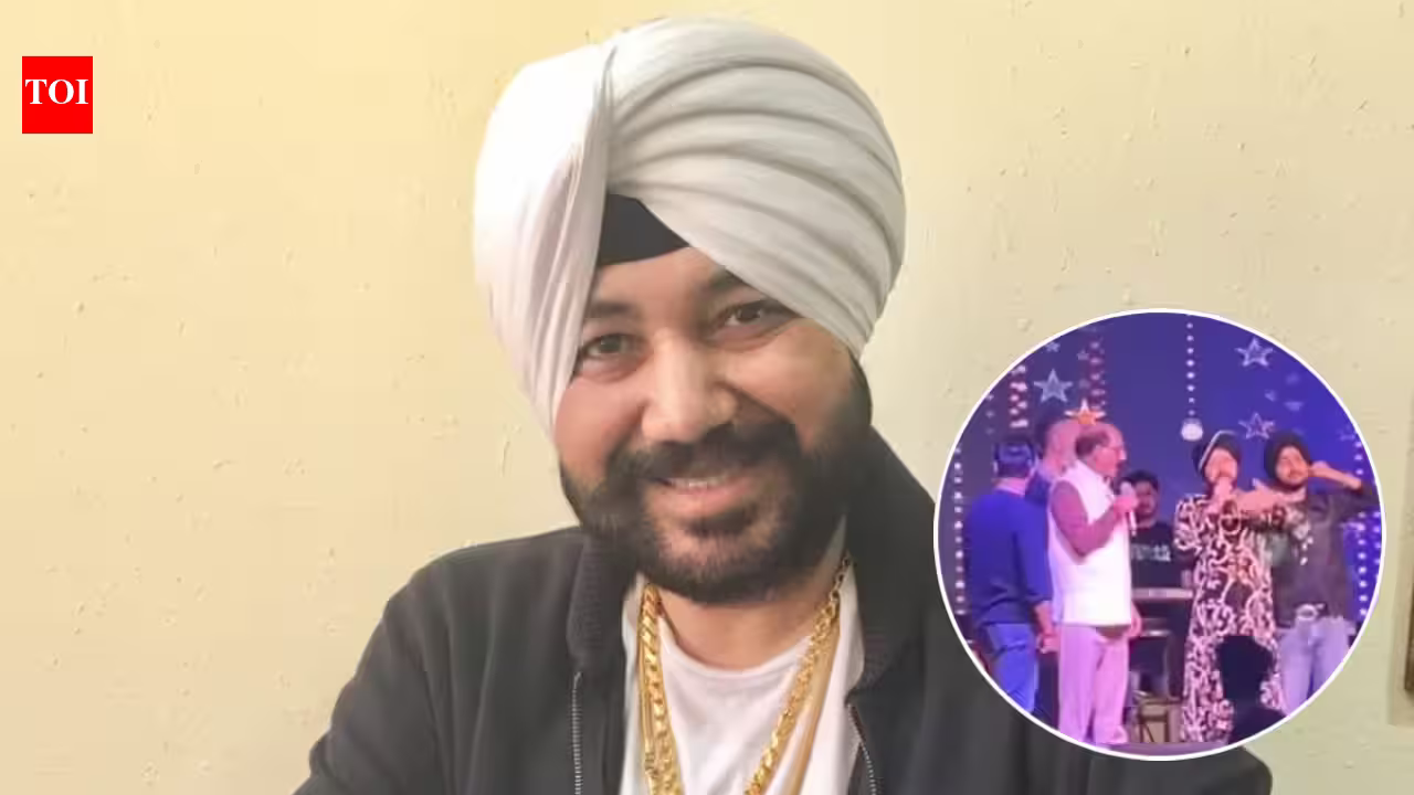 Daler Mehndi Faces Backlash: Navratri Performance Halted Over Alleged Alcohol Consumption