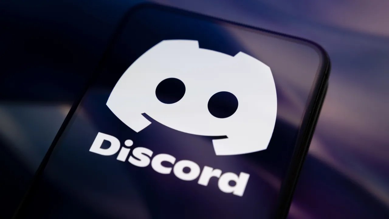 Discord Breaks the Silence: Search Giants Now Indexing Your Server Chats