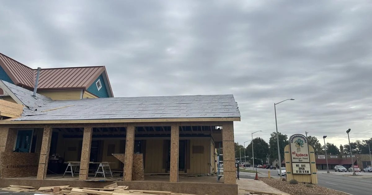 El Azteca Unveils Bold Transformation While Keeping Kitchen Fires Burning