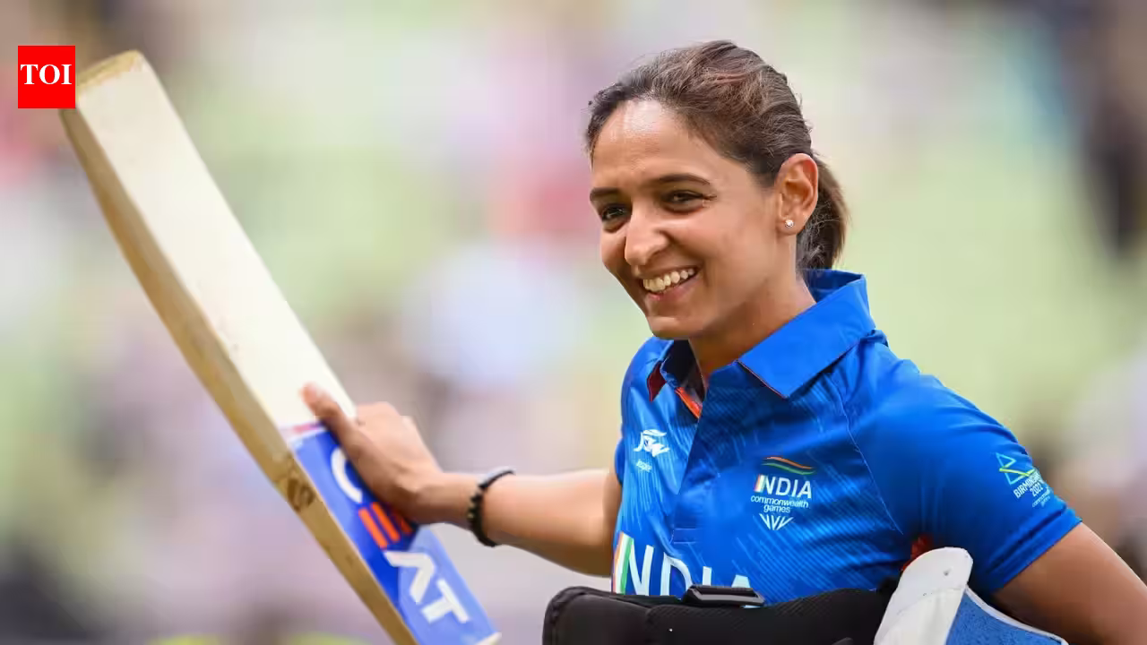 End of an Era: Cricket World Salutes Harmanpreet Kaur’s Captaincy Legacy