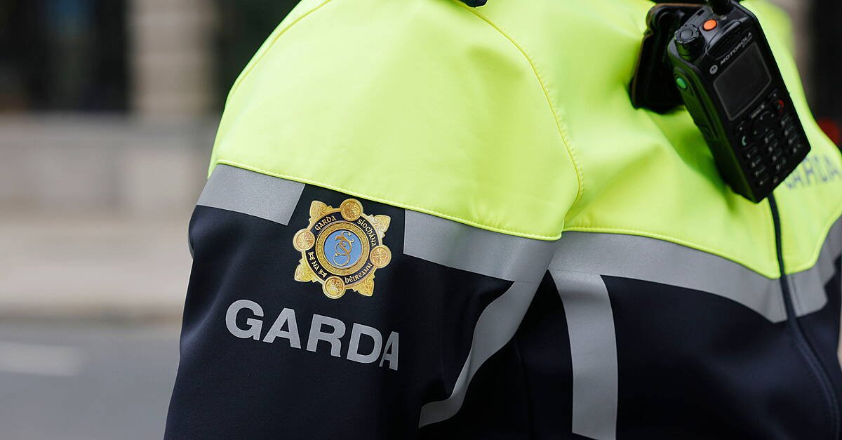 Fatal Collision Claims Life in Kilkenny as Pedestrian Struck by Vehicle