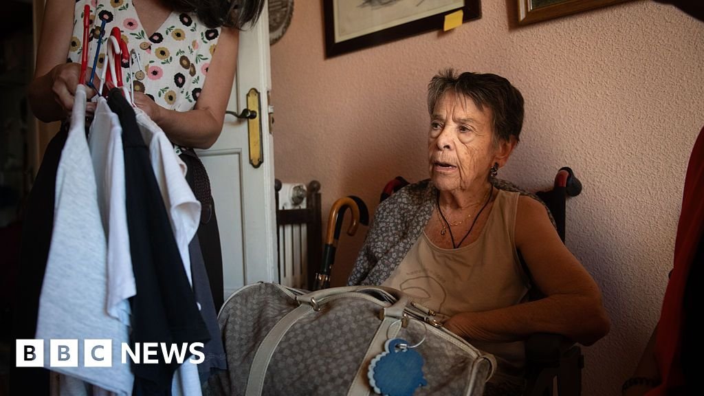 Final Resistance: Symbol of Spain’s Eviction Crisis Dies at 85